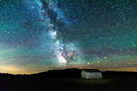 Photo: Milky Way over an old barn in Port Oneida, Michigan